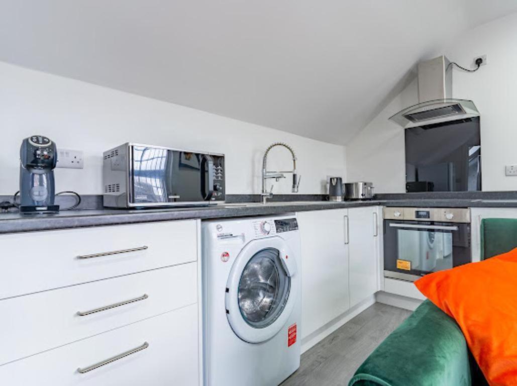 Cool Top Floor Apartment Very Near Birmingham Centre 外观 照片